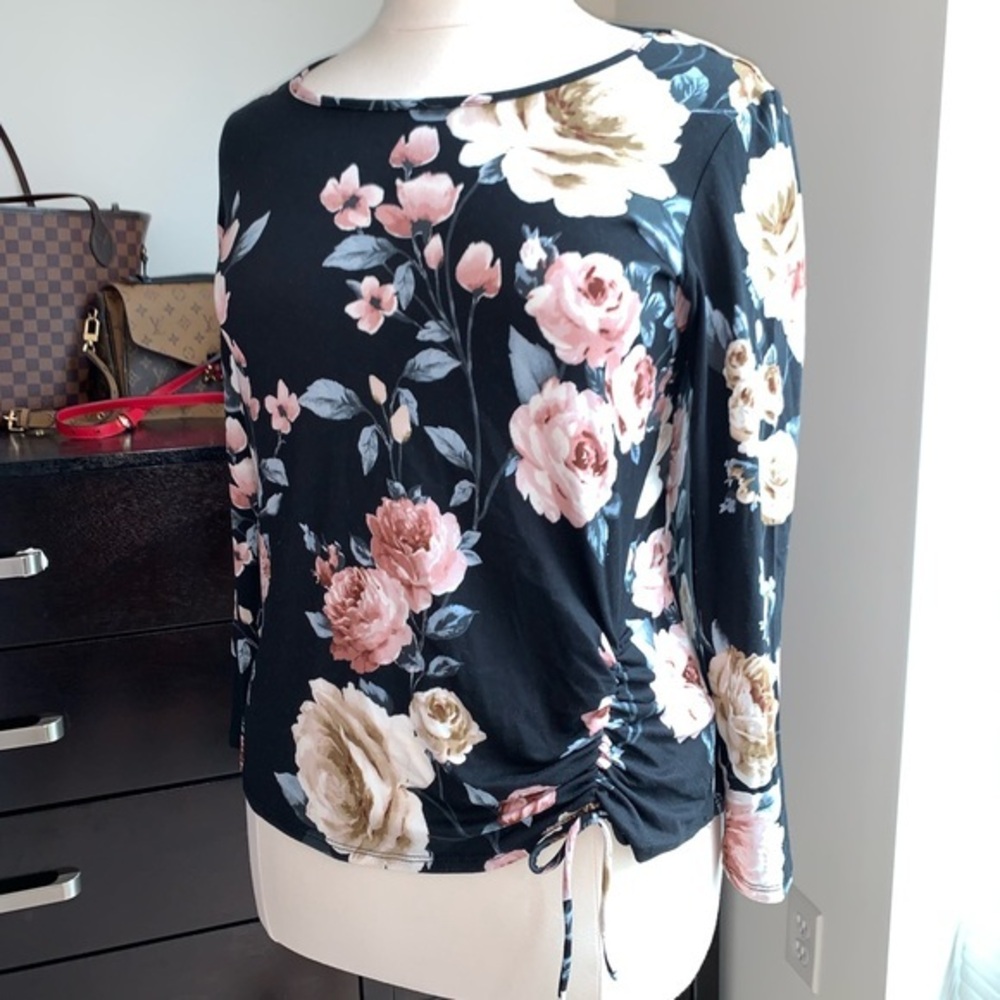 Tie Detail Floral Top